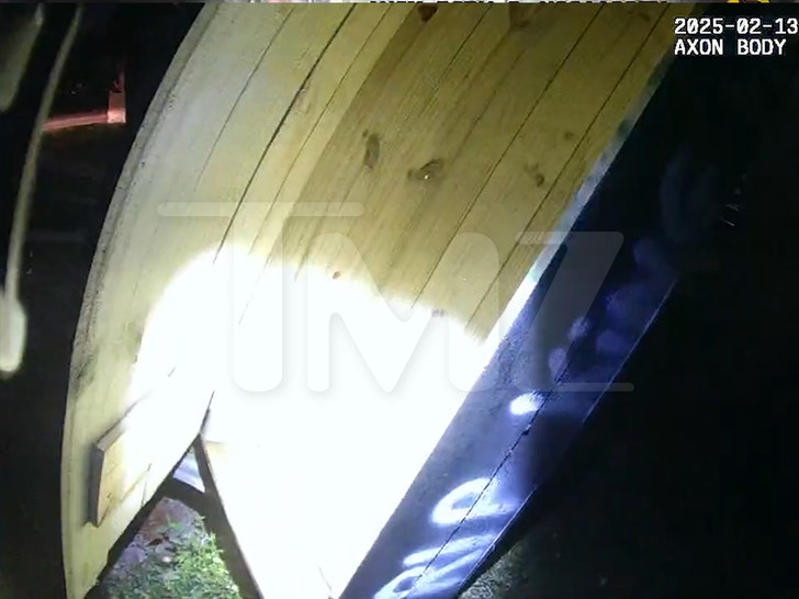 022025-tekashi-casket-bodycam-1