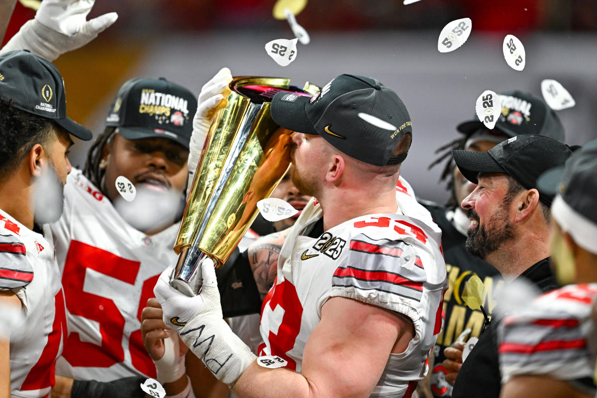 Sources: SEC, Big Ten building momentum to further expand College Football Playoff to 14 or 16 teams