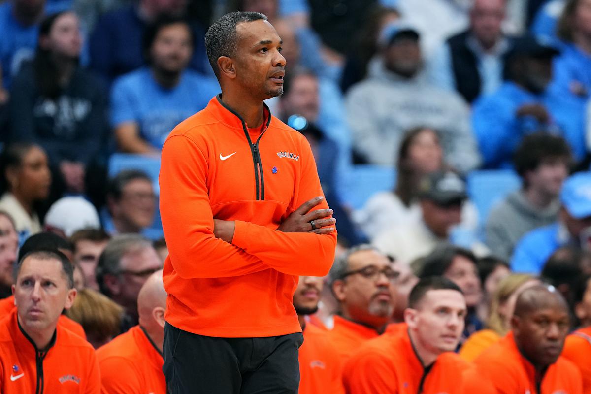 Virginia splits with interim head coach Ron Sanchez after ACC tournament loss
