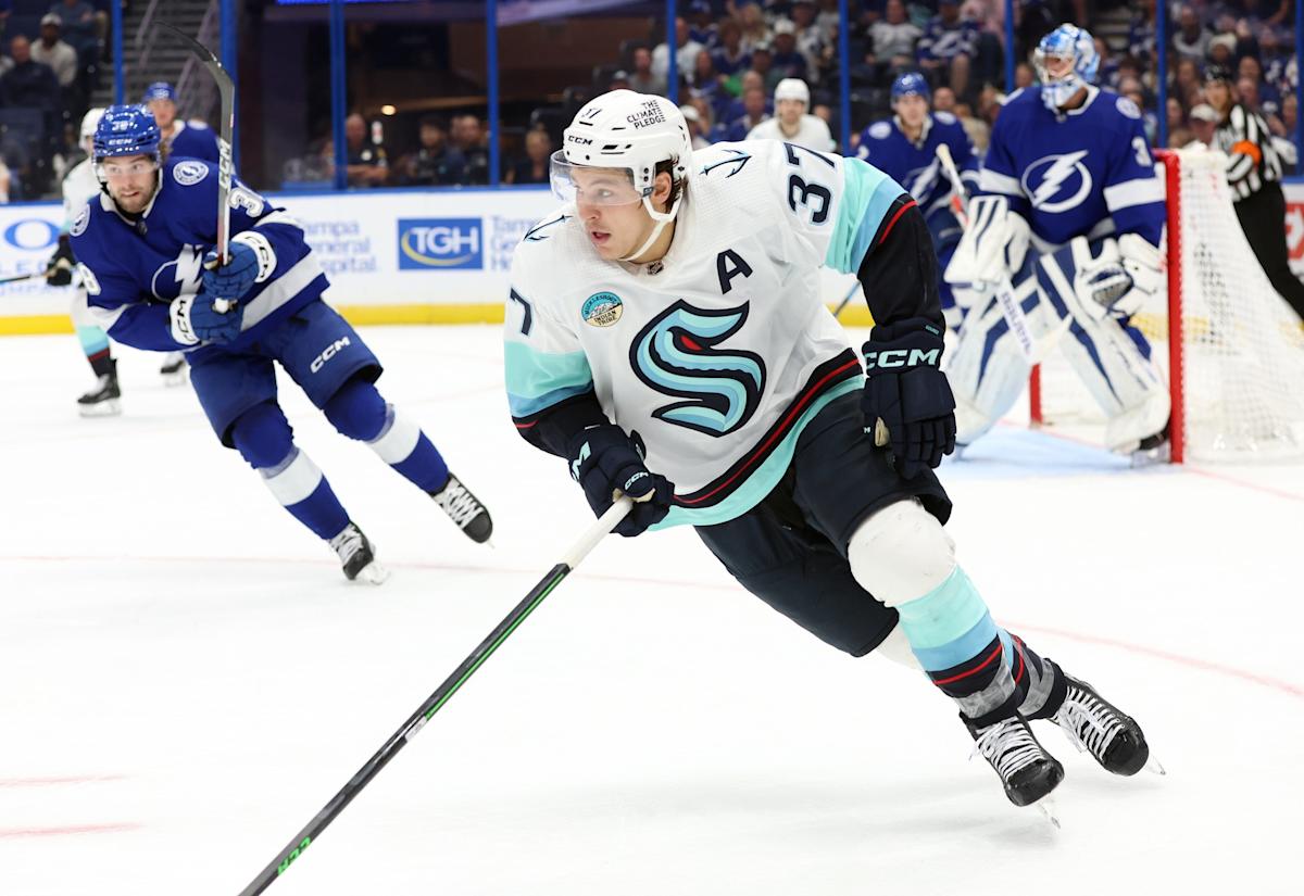 NHL Trade Reaction: Lightning Once Again Sacrifice The Future For The Now With Gourde And Bjorkstrand