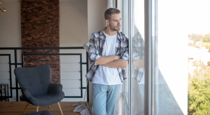 I’m 34, make $5K a month and spend 64% of my income on rent. I also have $0 savings. Am I making a big mistake?