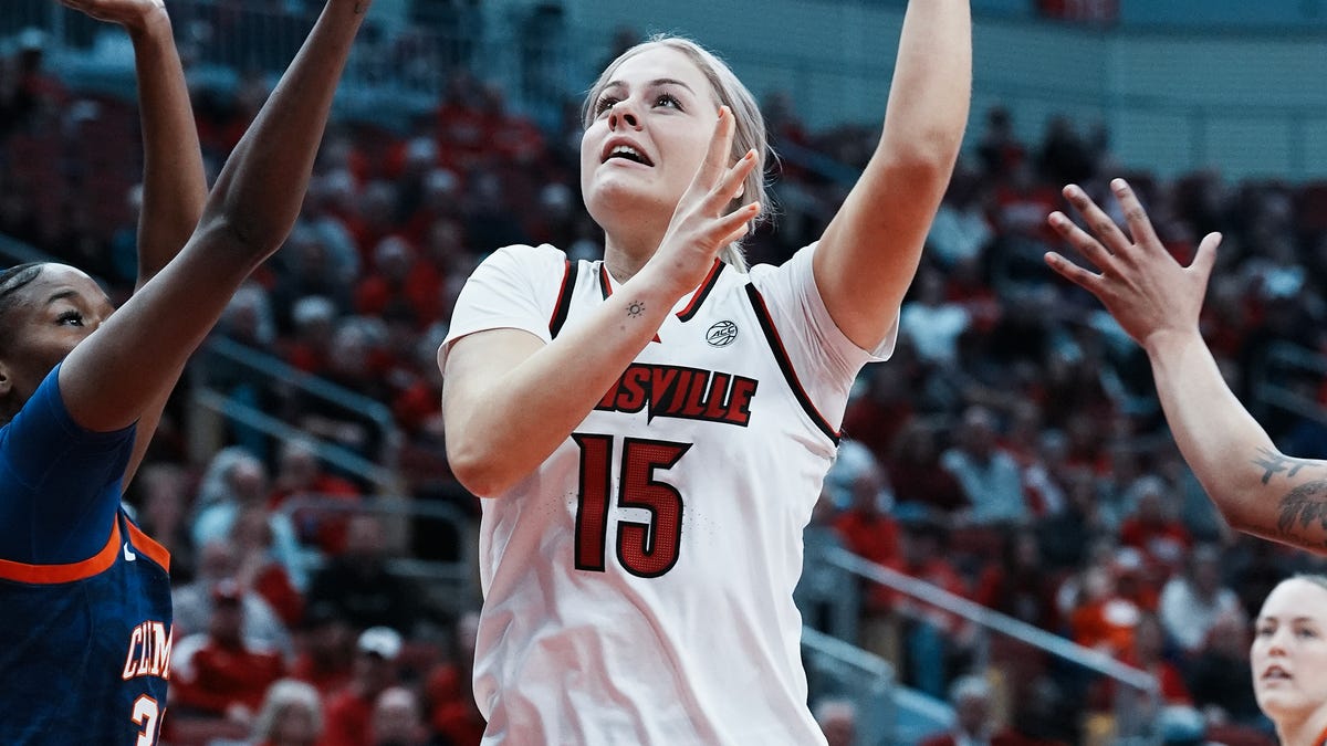What time is Louisville women’s basketball vs TCU in March Madness?