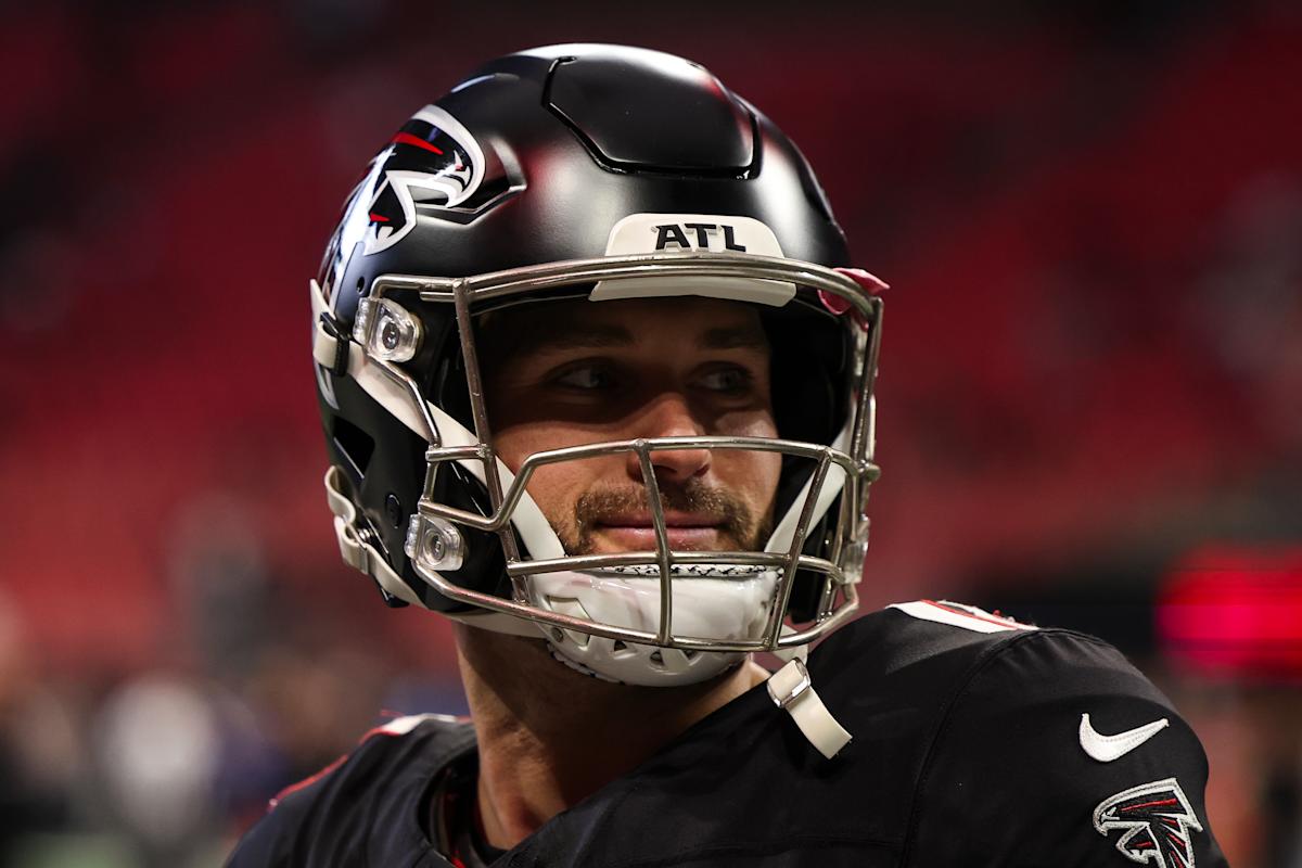 Sources: Falcons will move forward with QB Kirk Cousins as a $27.5M backup or trade bait