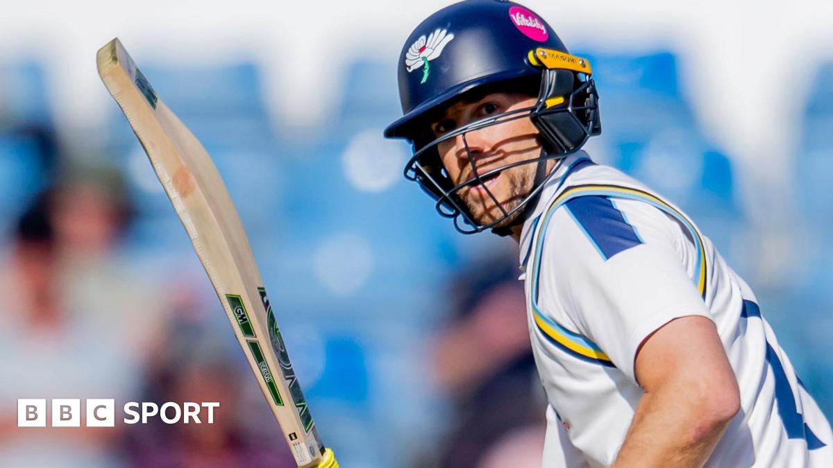 County Championship: Malan misses out on ton but Tykes dominate Pears