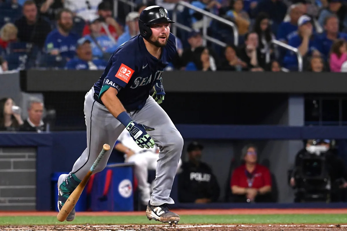 Arozarena has go-ahead hit, Tellez adds 5th career slam, Mariners beat Blue Jays 8-4 in 12 innings