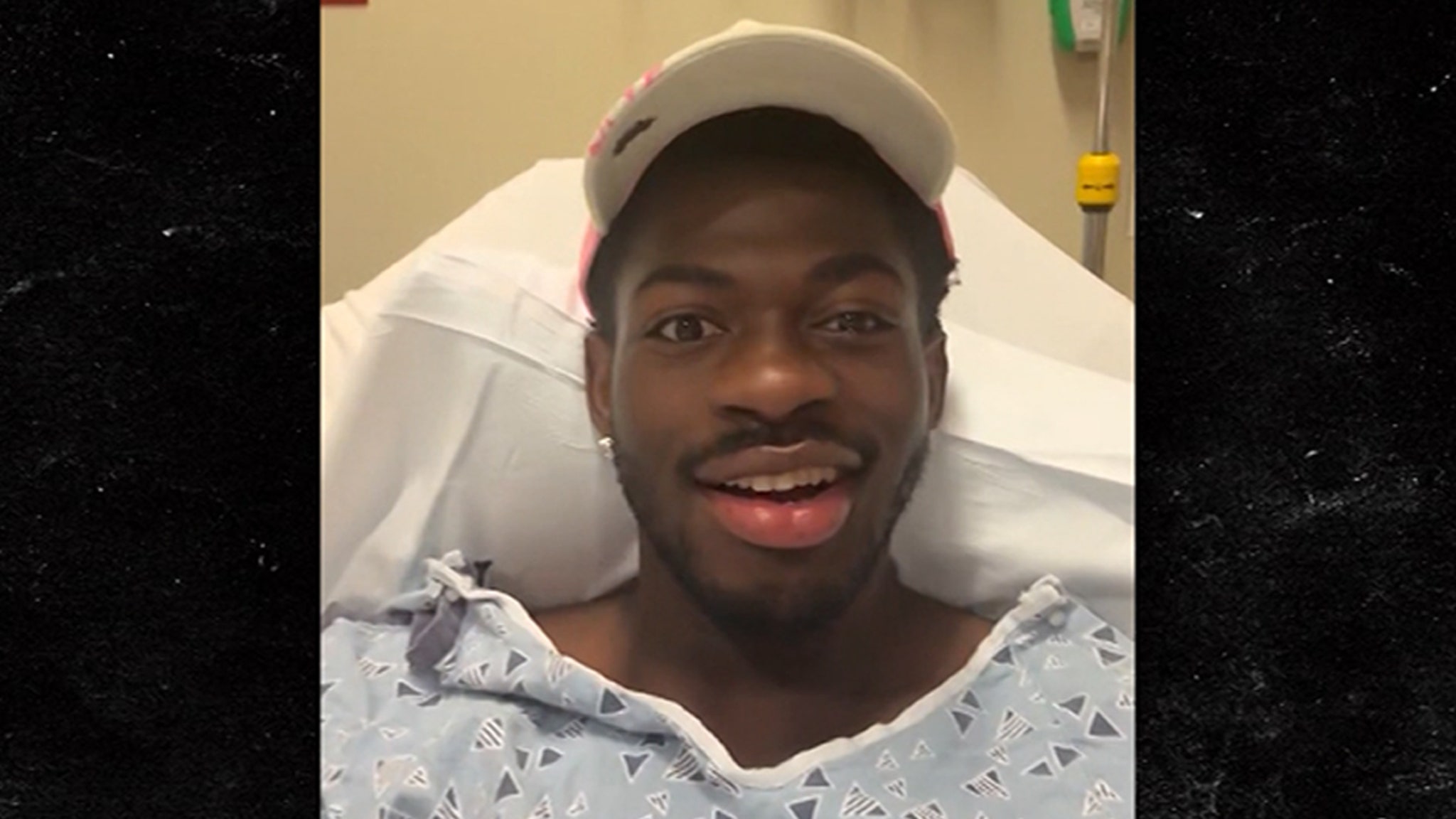 Lil Nas X Hospitalized After ‘Losing Control’ of His Face