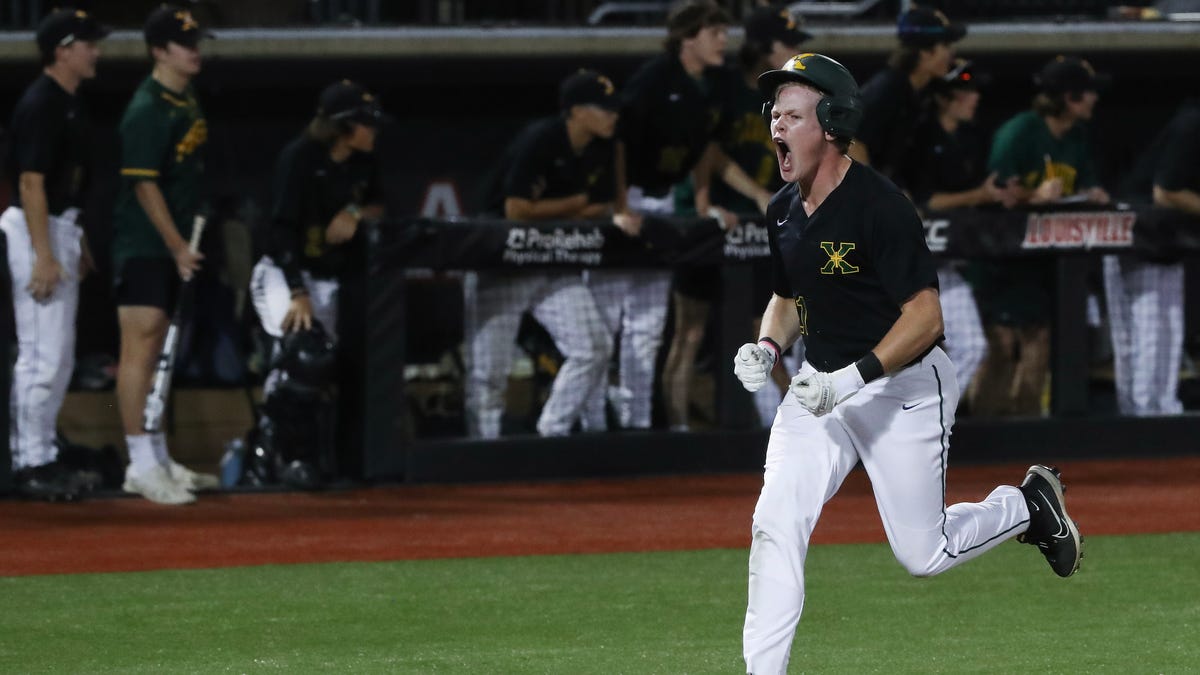 Vote for Louisville-area high school player of the week