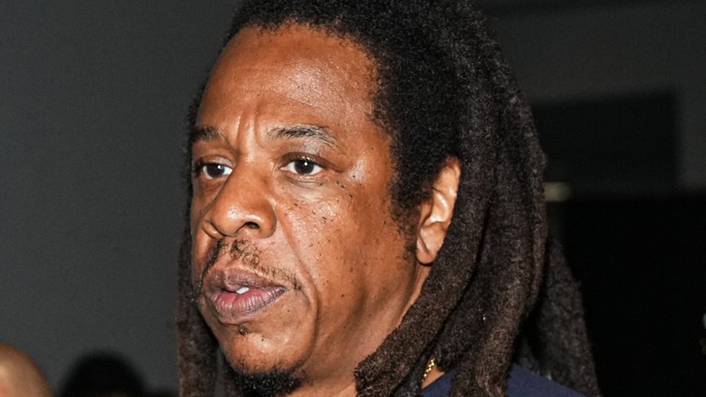 Jay-Z Rape Accuser Files to Dismiss His Lawsuit Against Her