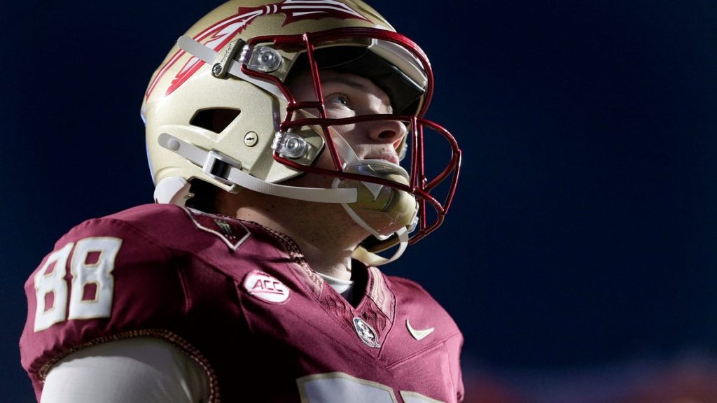 Patriots hosting private workout for First-Team All-American kicker