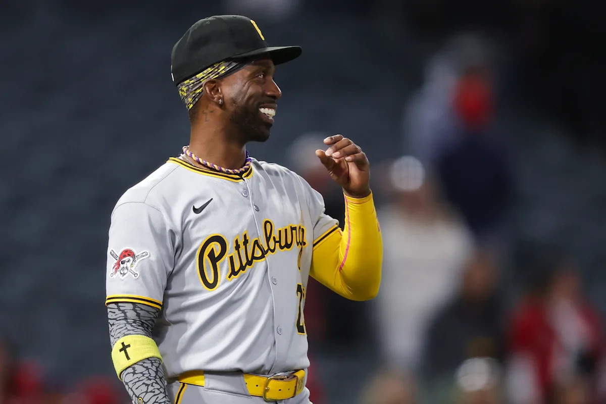 McCutchen hits 3-run homer, Pirates get 18 hits for first time since 2023 and beat Angels 9-3