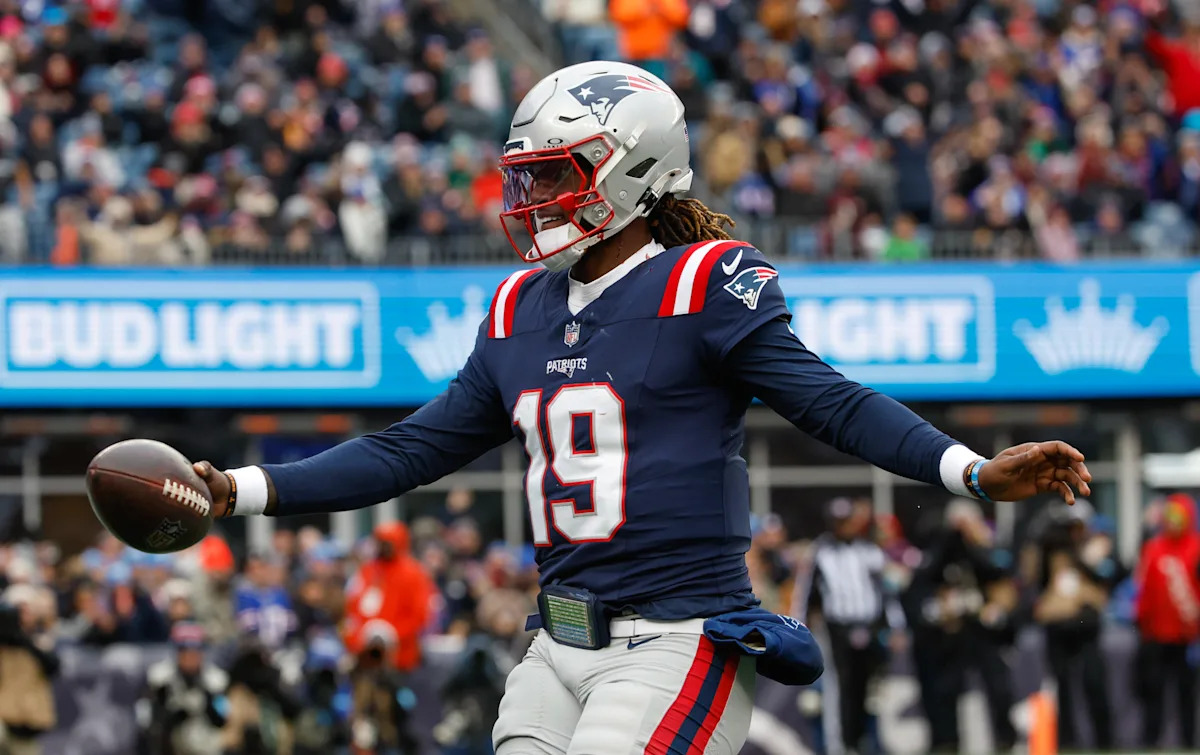 Cowboys make an intriguing trade for Joe Milton III, paying little to get him from Patriots