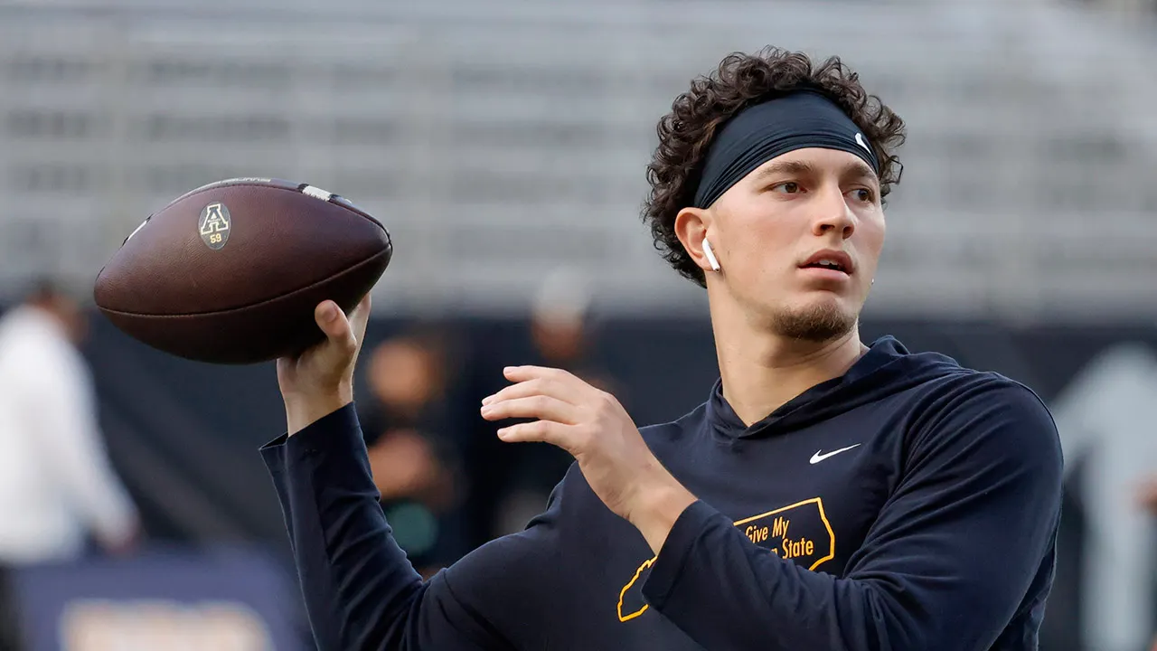 Nico Iamaleav saga: Tennessee brings in UCLA QB: report