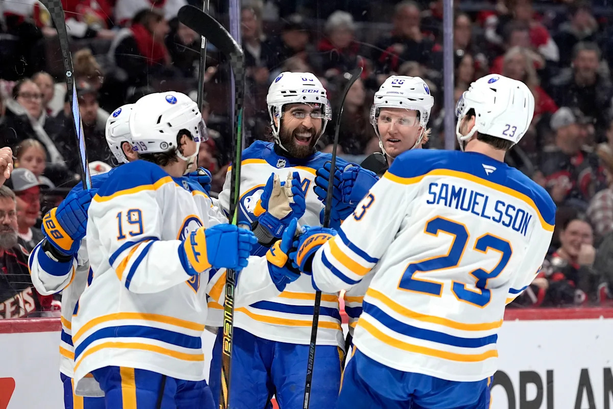 Tage Thompson has hat trick, Sabres beat Bruins 6-3 for 4th win in a row