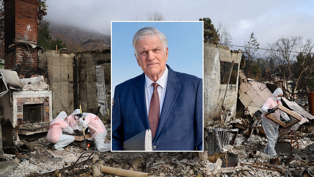 Franklin Graham gives inside look into Easter Sunday special