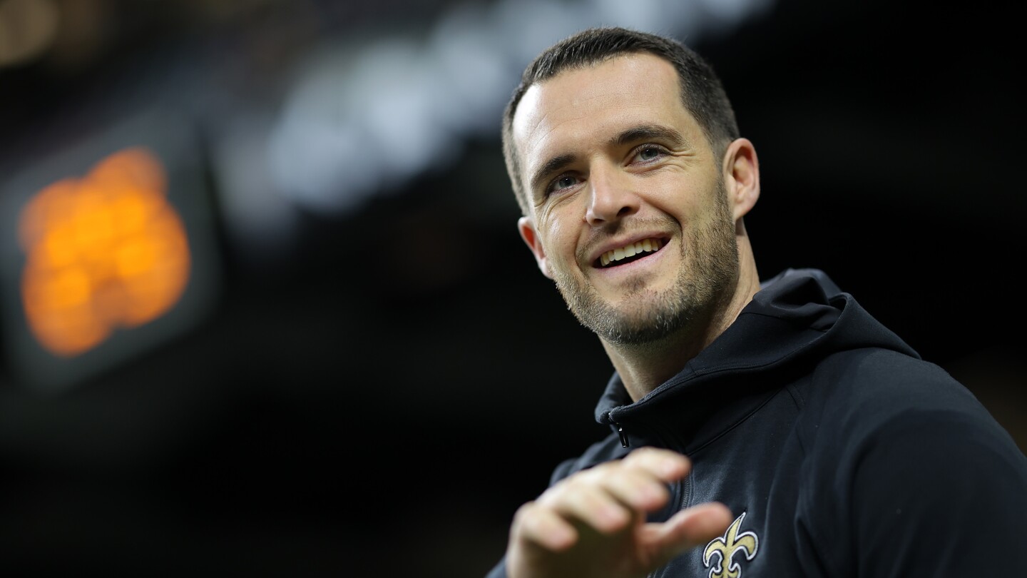 Derek Carr gives up $30 million to retire
