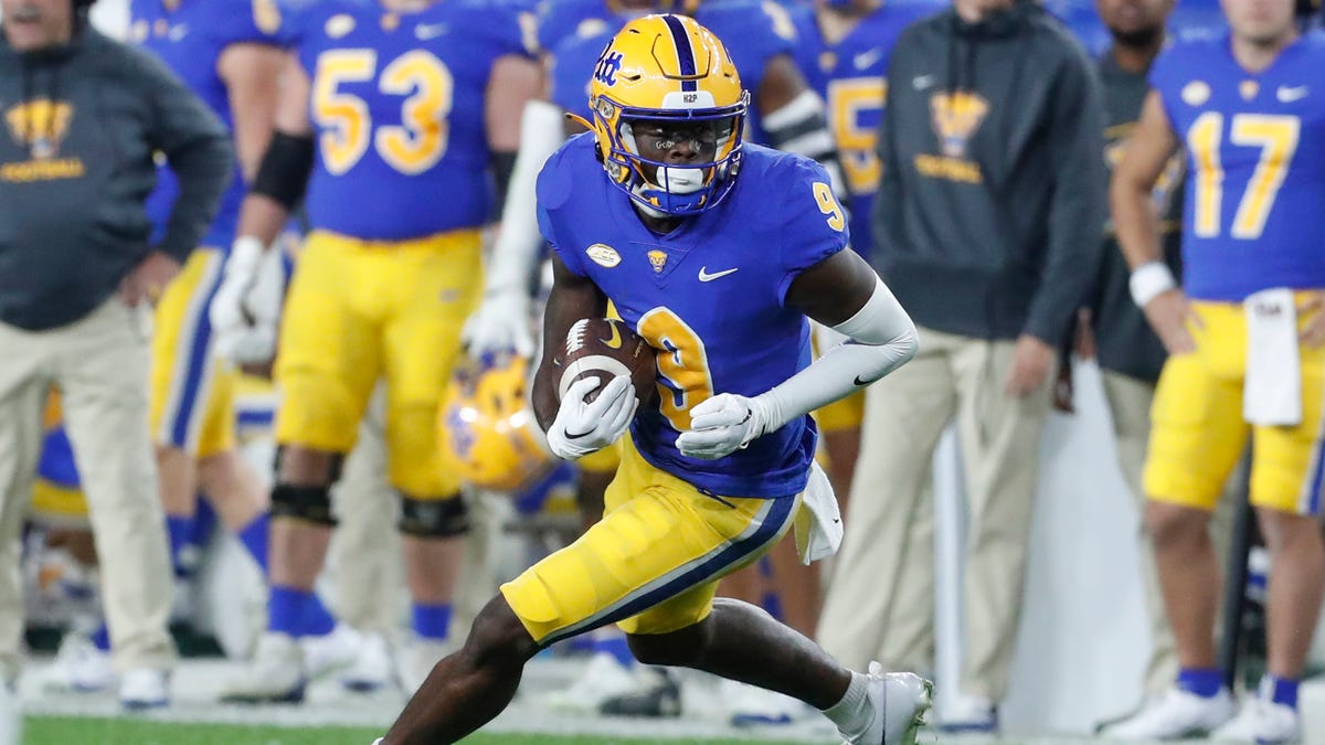 Rams rookie WR Konata Mumpfield watched a lot of Davante Adams tape