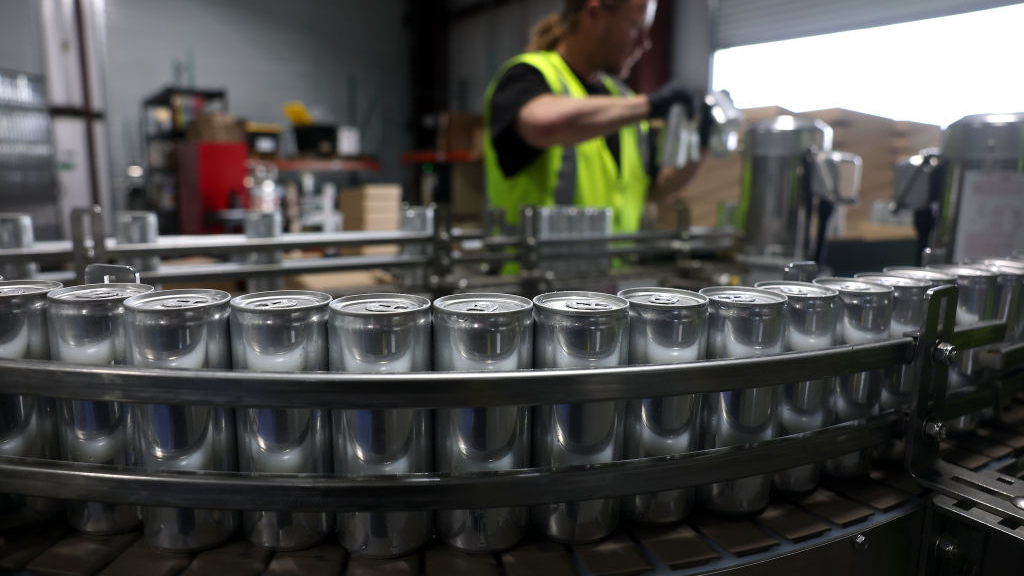 Ernst, Blunt-Rochester introduce act to reduce foreign supply chain dependency