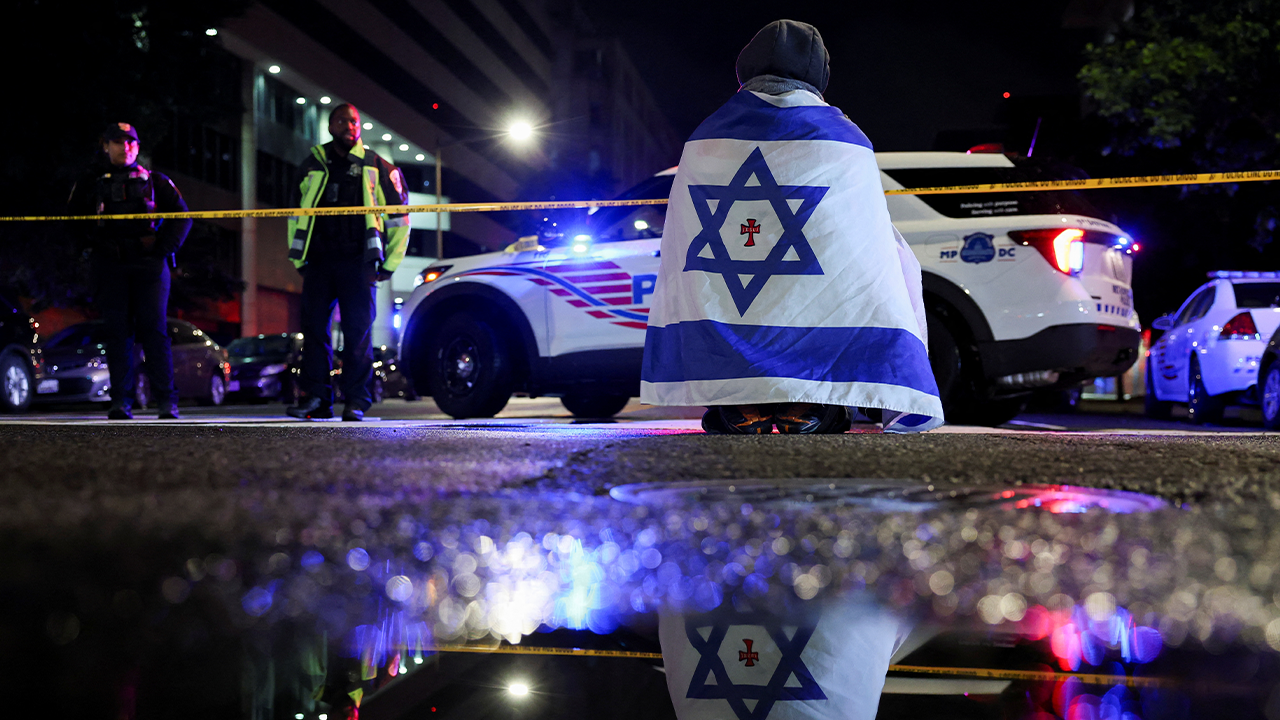 Shooting in Washington, DC leaves two Israeli diplomats dead and more top headlines