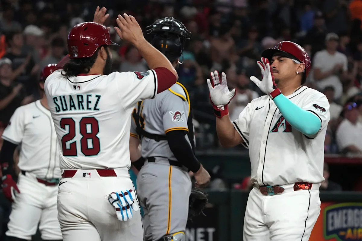 Diamondbacks blank Pirates 5-0 behind Nelson to stop 5-game slide