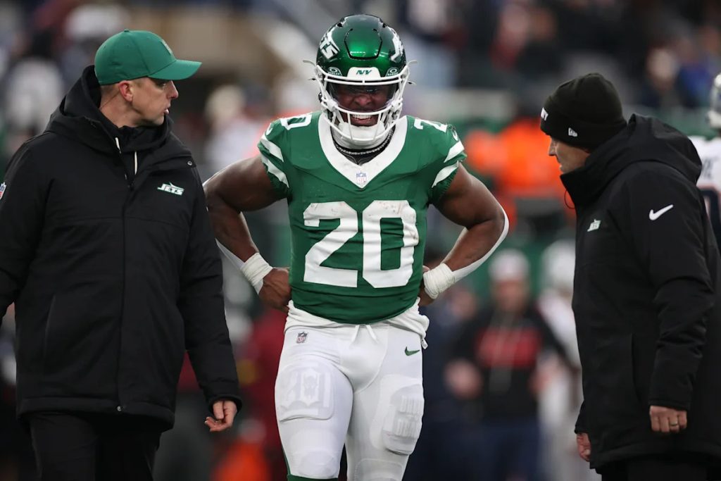 RB Breece Hall will have serious interest in the Broncos if he becomes a free agent