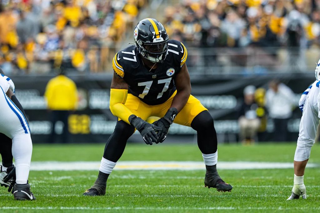 Steelers get fifth-year option price tag for LT Broderick Jones
