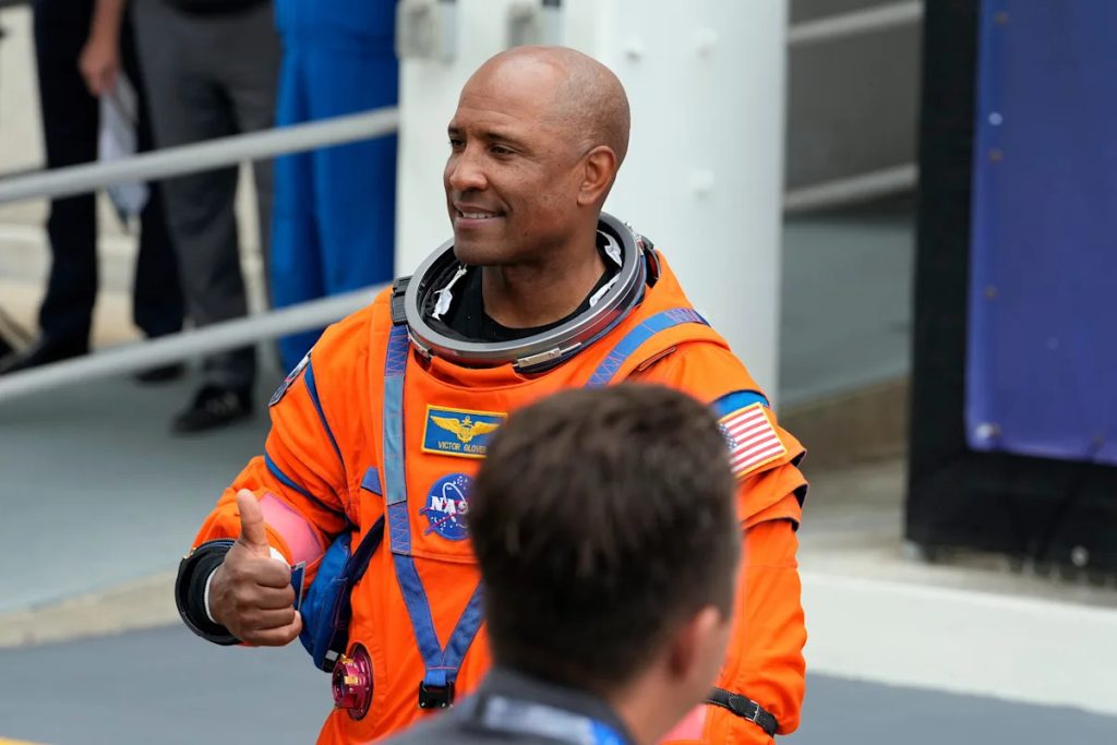 Artemis II mission includes astronaut Victor Glover, who played college football and wrestled at Cal Poly