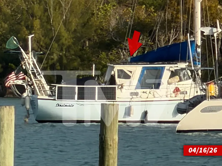 brian hooker boat swipe