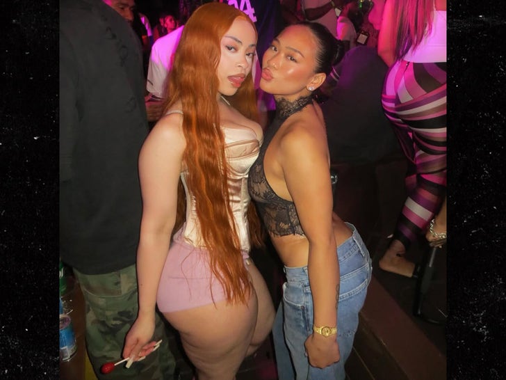 0428-Ice-Spice-Buns-Out-In-Houston-Sub2