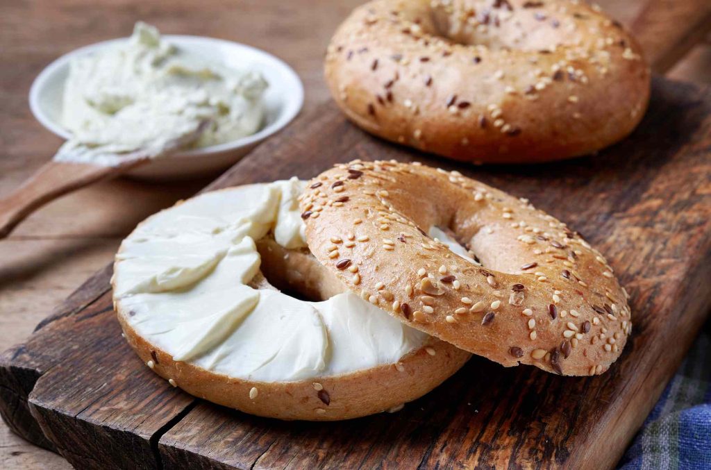Retiran del mercado una reconocida crema de queso por contaminación