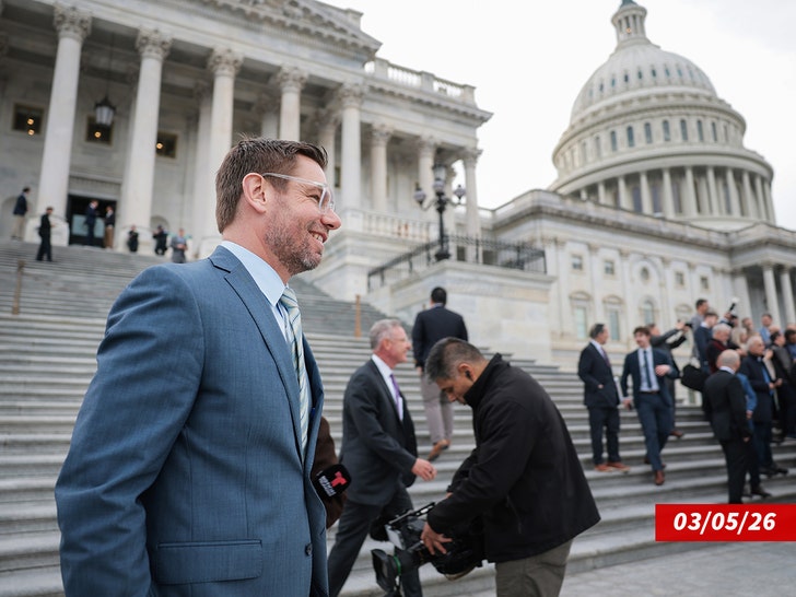 Eric Swalwell sub gety 2