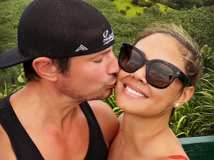 Nick And Vanessa Lachey Together