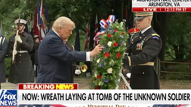 trump-memorial-day-wreath-kal-05-25-2026