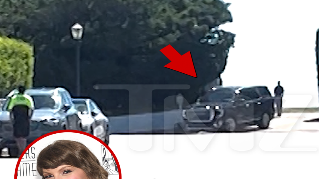 Alleged Sighting of Star in SUV at RI Home