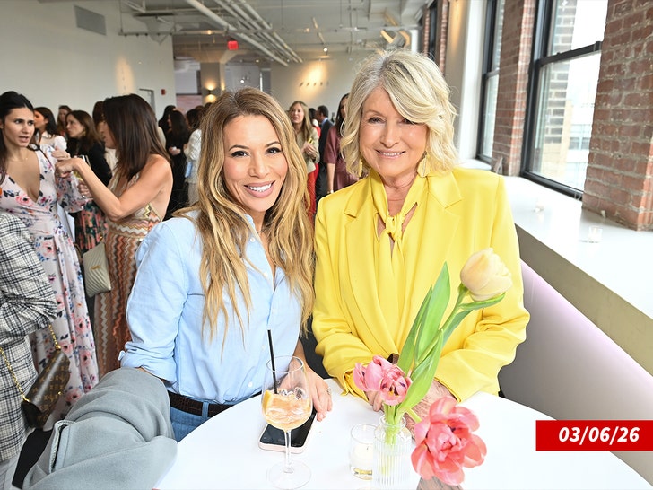 Daisy Toye and martha stewart getty 1