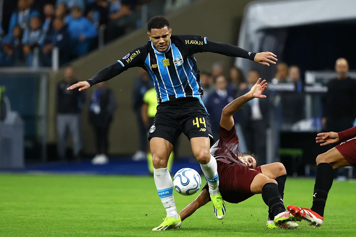 From expendable to million-pound sale! Viery’s Grêmio turnaround