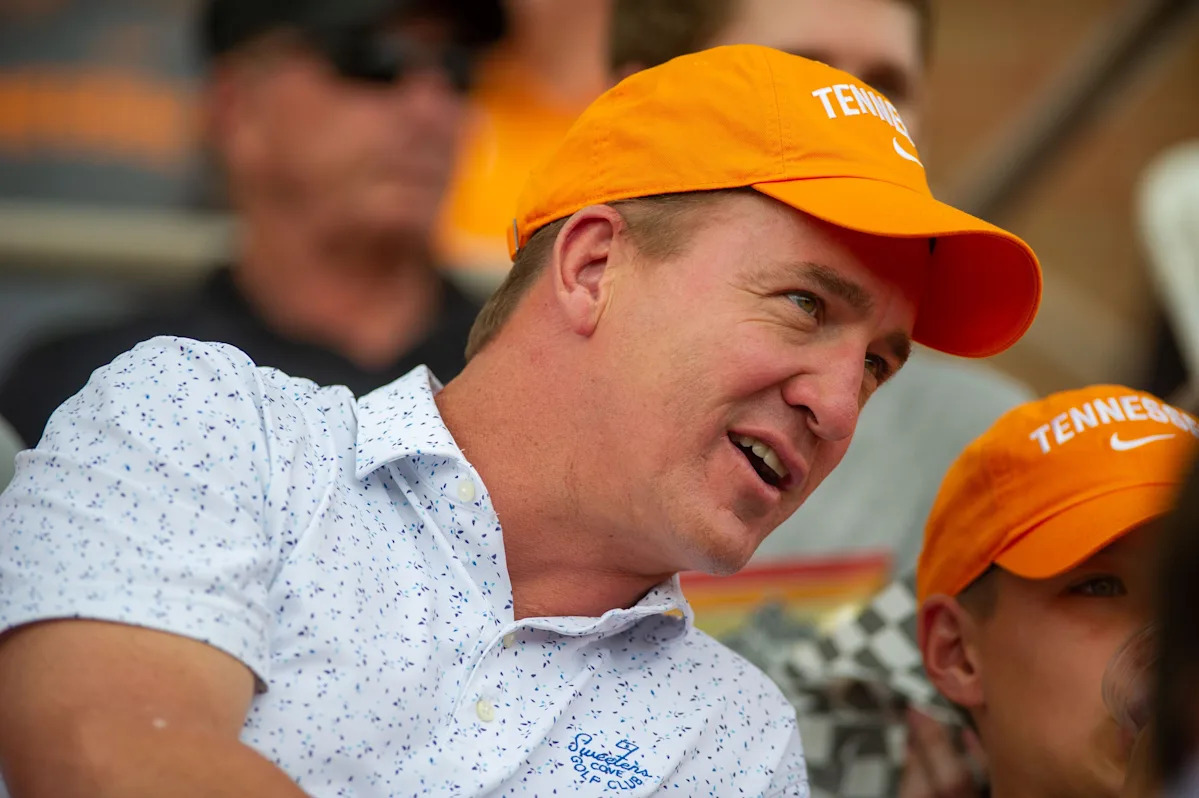 Peyton Manning sees a lot to like in second-year Saints QB Tyler Shough