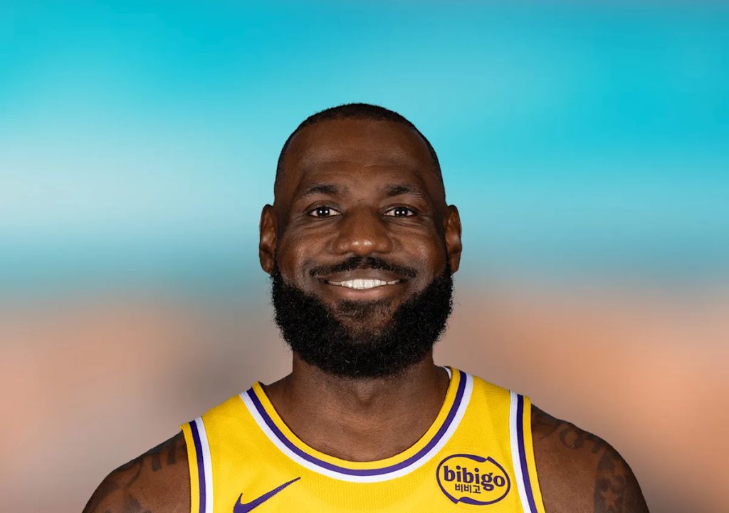 Warriors trying to trade for Anthony Davis to entice LeBron James to join