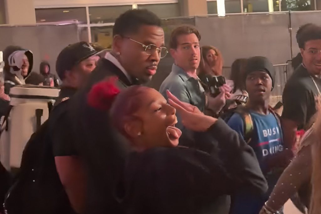 Kevin Gates Pushes Away a Woman Who Runs Up on Him for Photo