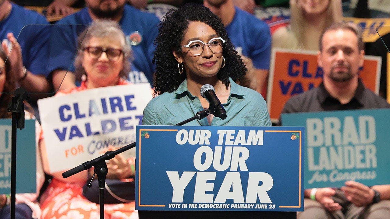 Bill Maher calls out Darializa Avila Chevalier over prison stance
