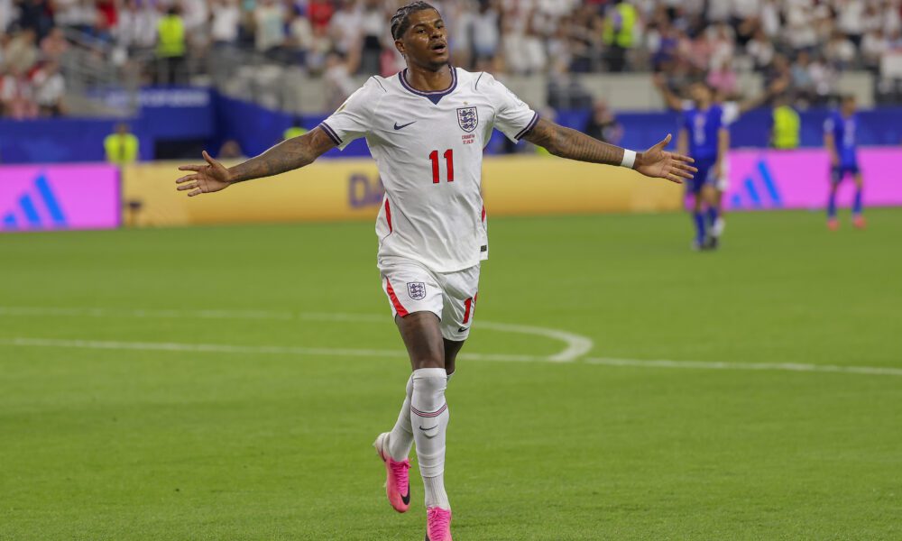 Roberto De Zerbi is expected to push for the acquisition of Marcus Rashford