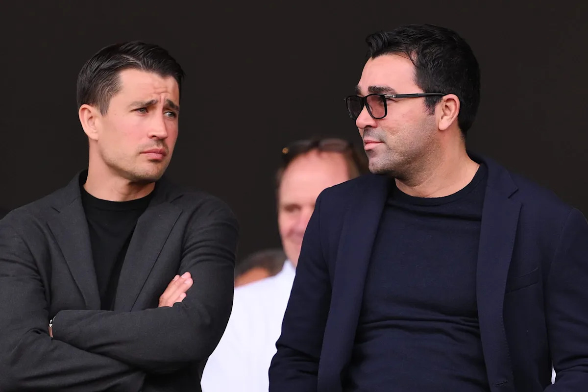 Barcelona fully trust Deco ahead of decisive summer with 1:1 rule back in play