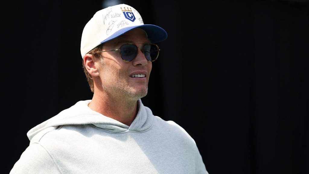 Tom Brady puts Raiders on notice after 3-14 season, demands improvement