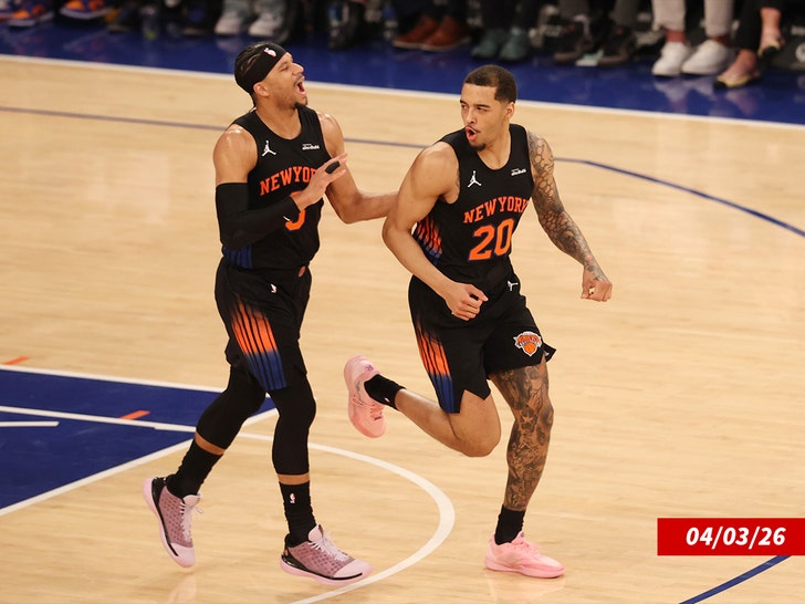 josh hart and jeremy sochan getty 1