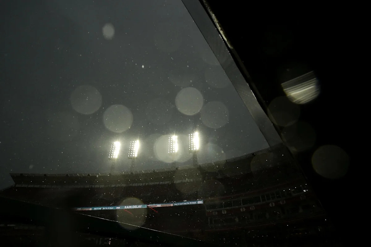 Guardians vs. Reds Ohio Cup series opener postponed by rain