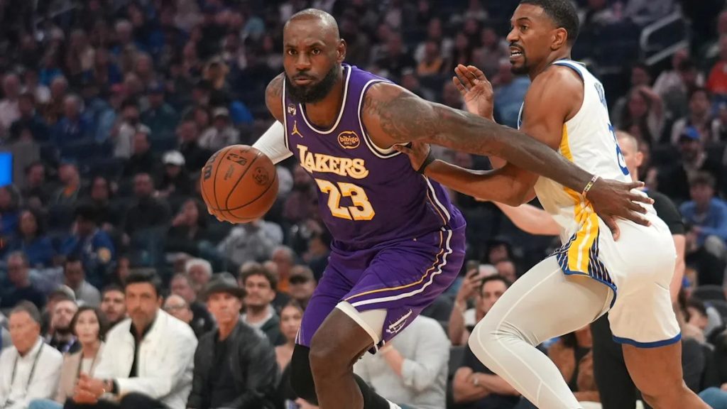 Report: 76ers interested in adding LeBron James