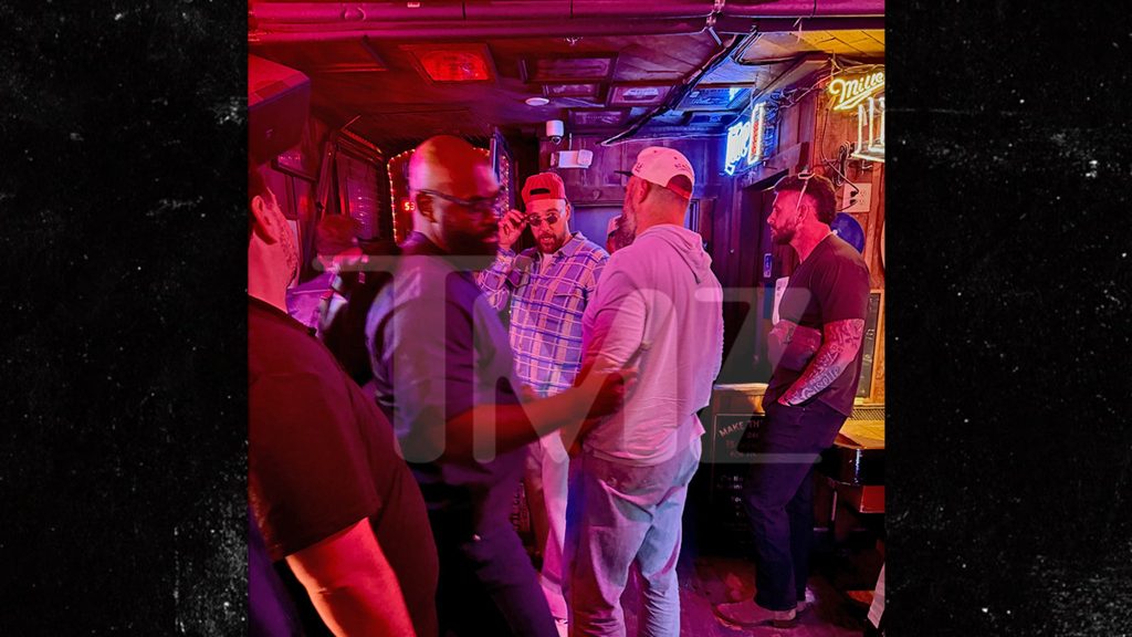 Travis Kelce Never-Before-Seen Photo From Bachelor Party