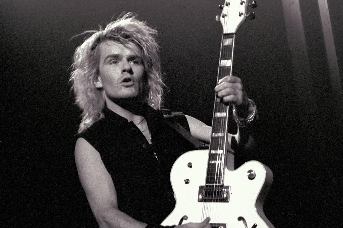 Cult Guitarist Was Told to See Guns N’ Roses. He Wasn’t Let In