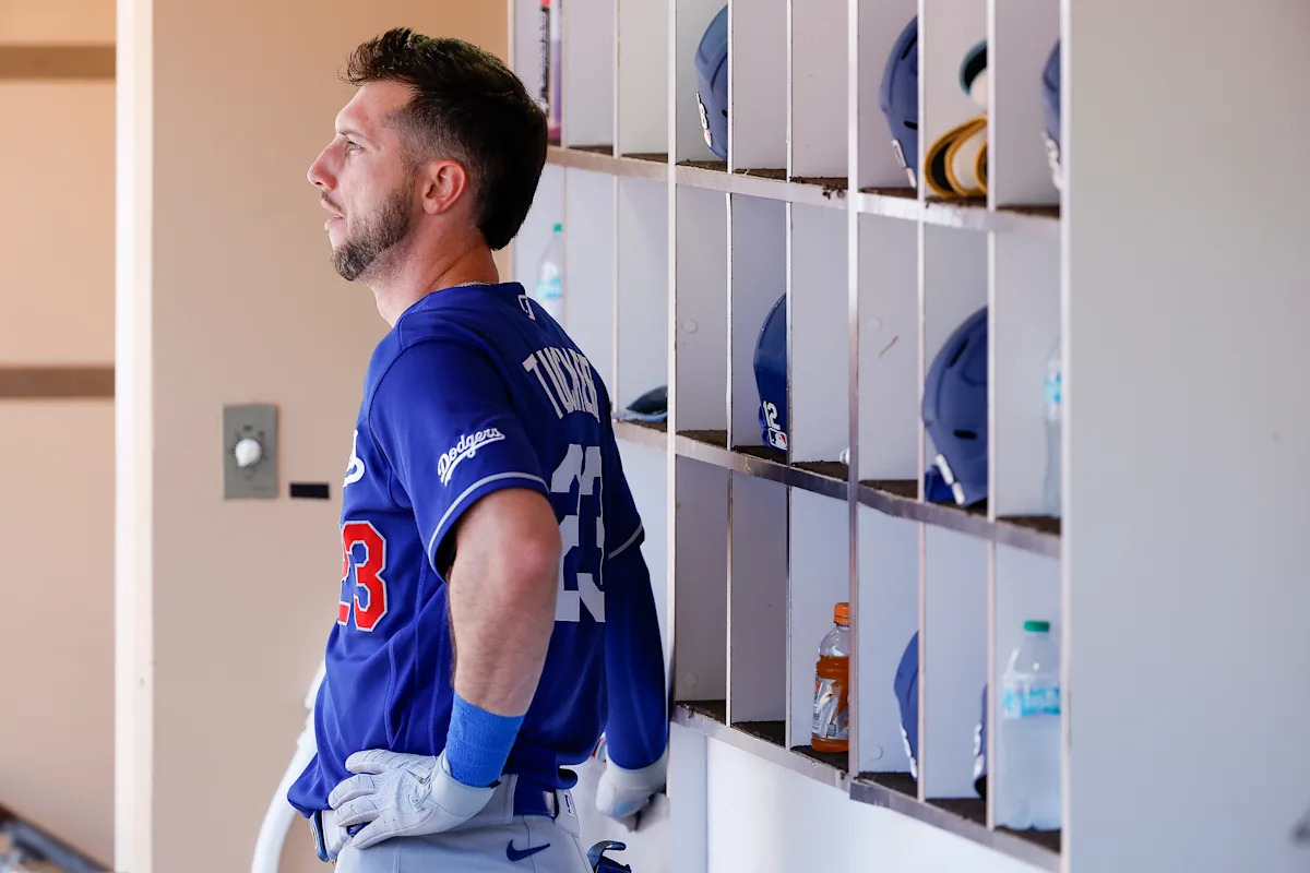 Fantasy Baseball: Playing buy, sell or hold with struggling hitters, including Kyle Tucker and Alex Bregman