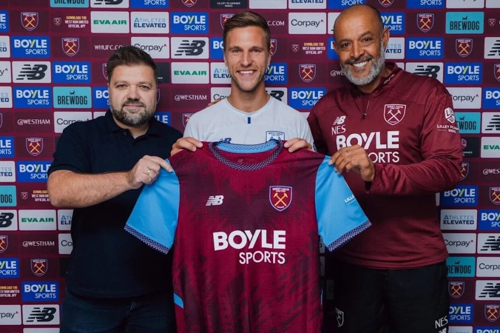 Joel Veltman joins West Ham on a free transfer