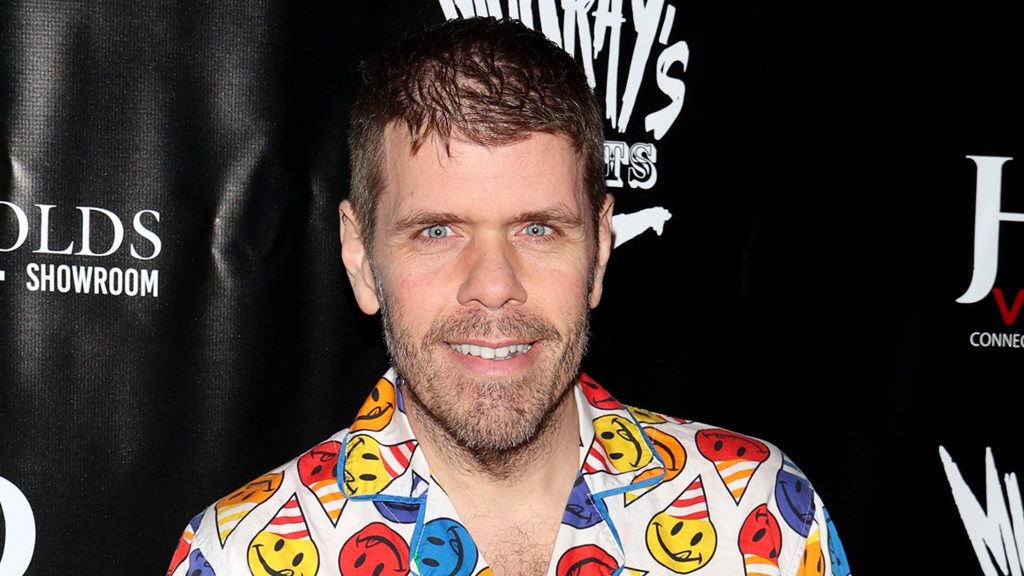 Perez Hilton’s Family Says He Is Talking To Them After Shocking Live Stream